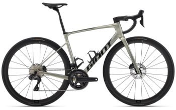 2024 Giant Defy Advanced SL 1 Road Bike