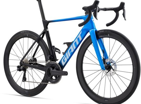 2024 Giant Propel Advanced Pro 0 Road Bike