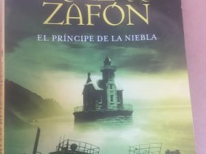 el principe de la niebla book